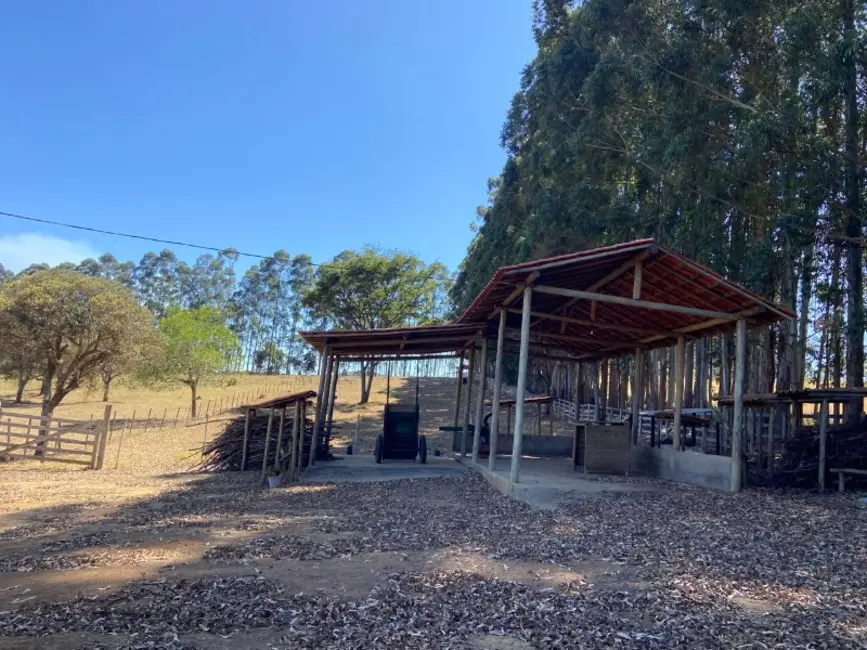 Foto 5 de Sítio / Rancho à venda em Desterro De Entre Rios - MG