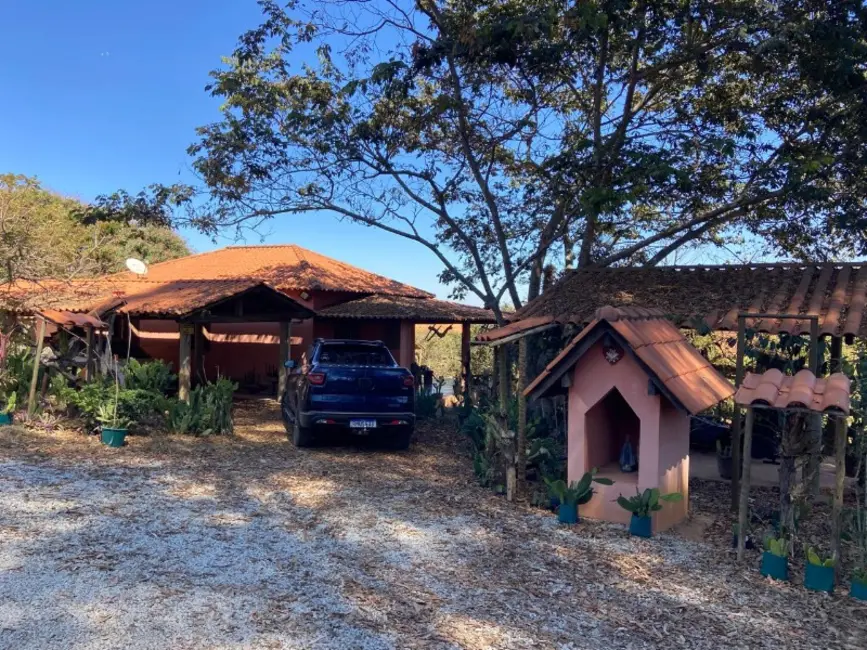 Foto 2 de Sítio / Rancho à venda em Desterro De Entre Rios - MG