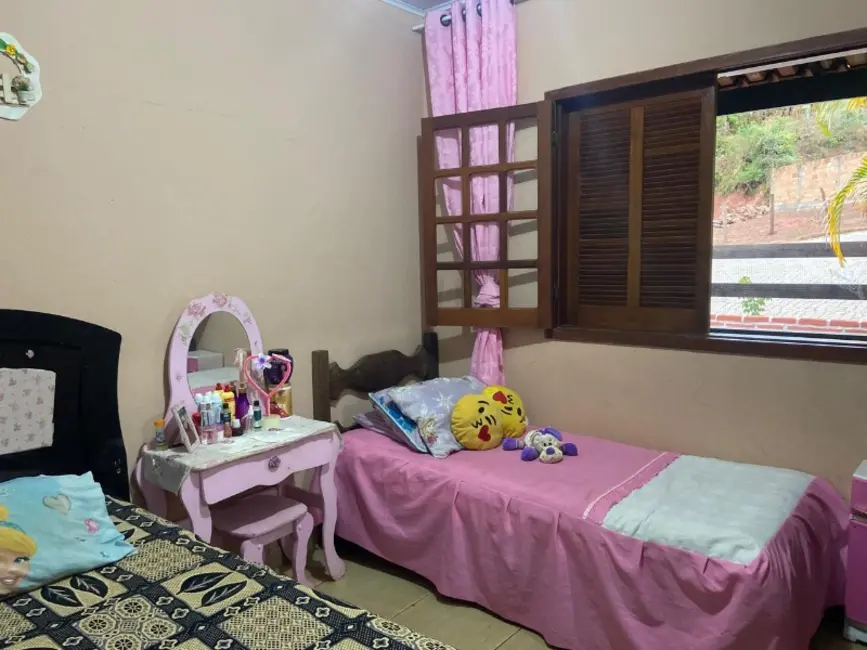 Foto 6 de Casa com 2 quartos à venda, 120m2 em Desterro De Entre Rios - MG