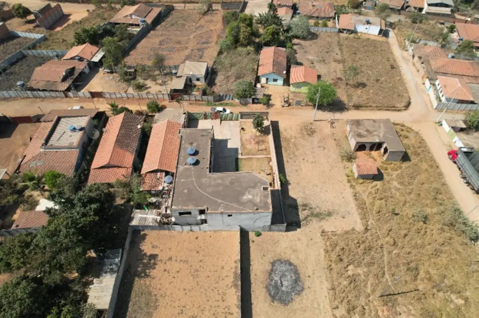 Foto 4 de Casa com 7 quartos à venda, 400m2 em Castro, Entre Rios De Minas - MG