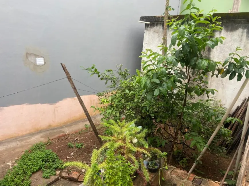 Foto 3 de Casa com 3 quartos à venda, 150m2 em Centro, Entre Rios De Minas - MG