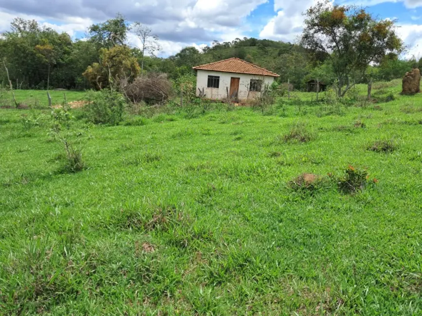 Foto 1 de Sítio / Rancho à venda em Desterro De Entre Rios - MG