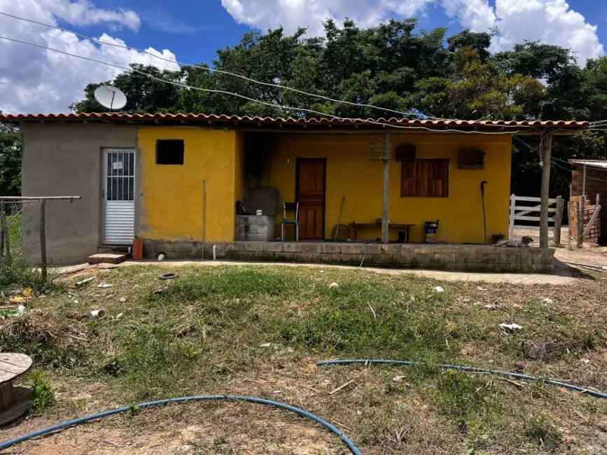 Foto 1 de Chácara à venda em Entre Rios De Minas - MG