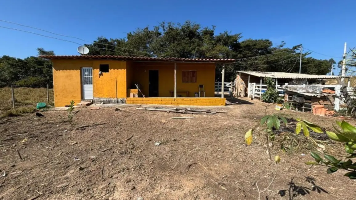 Foto 1 de Chácara à venda em Entre Rios De Minas - MG
