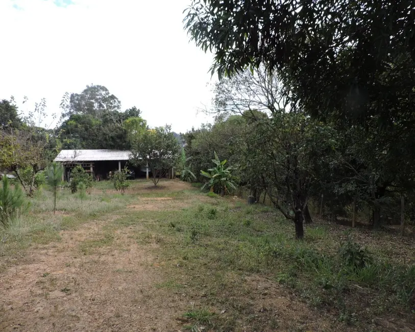 Foto 4 de Chácara à venda em Sete Lagoas - MG