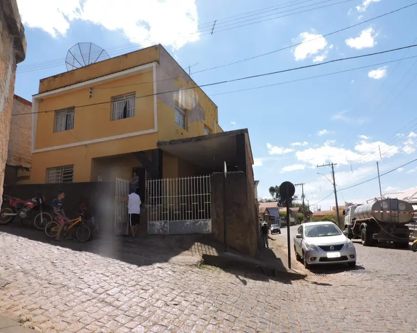 Foto 1 de Casa à venda em Centro, Entre Rios De Minas - MG