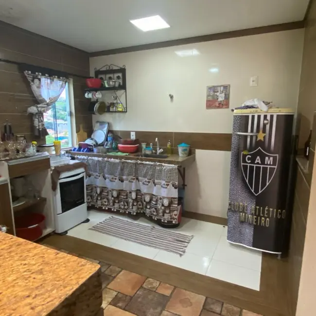 Foto 4 de Casa com 6 quartos à venda, 450m2 em Centro, Entre Rios De Minas - MG