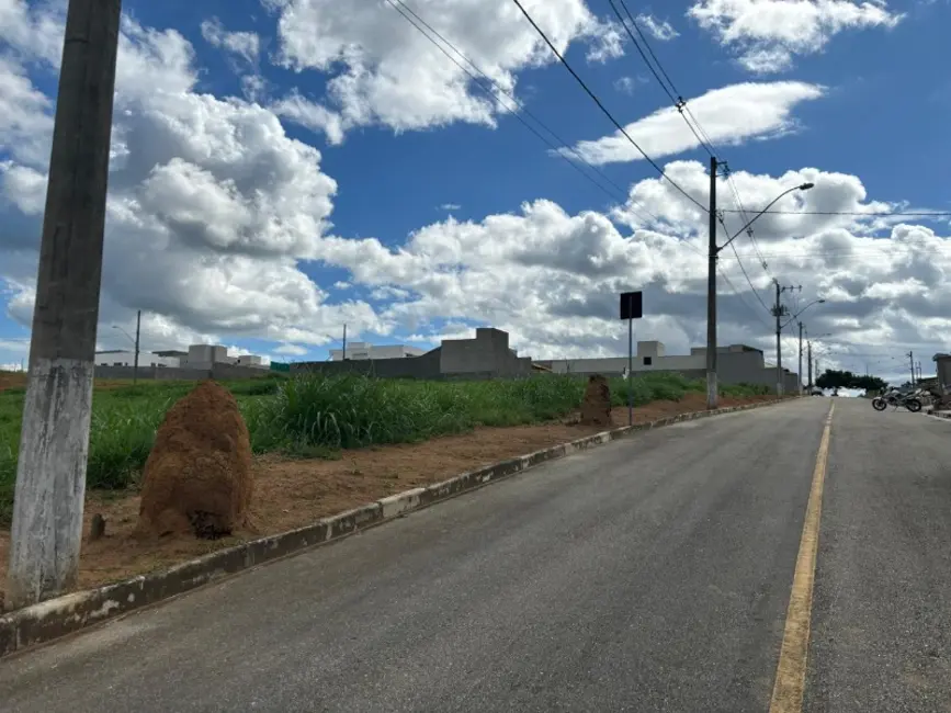 Foto 3 de Terreno / Lote à venda, 360m2 em Entre Rios De Minas - MG