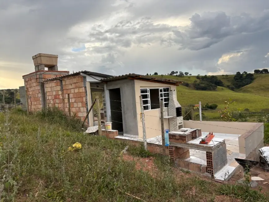 Foto 2 de Chácara à venda em Entre Rios De Minas - MG
