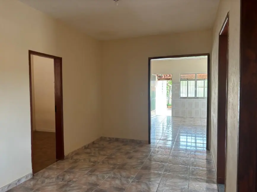 Foto 8 de Casa com 2 quartos à venda, 100m2 em Entre Rios De Minas - MG