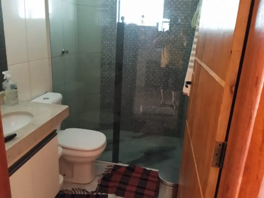 Foto 6 de Casa com 4 quartos à venda, 250m2 em Entre Rios De Minas - MG