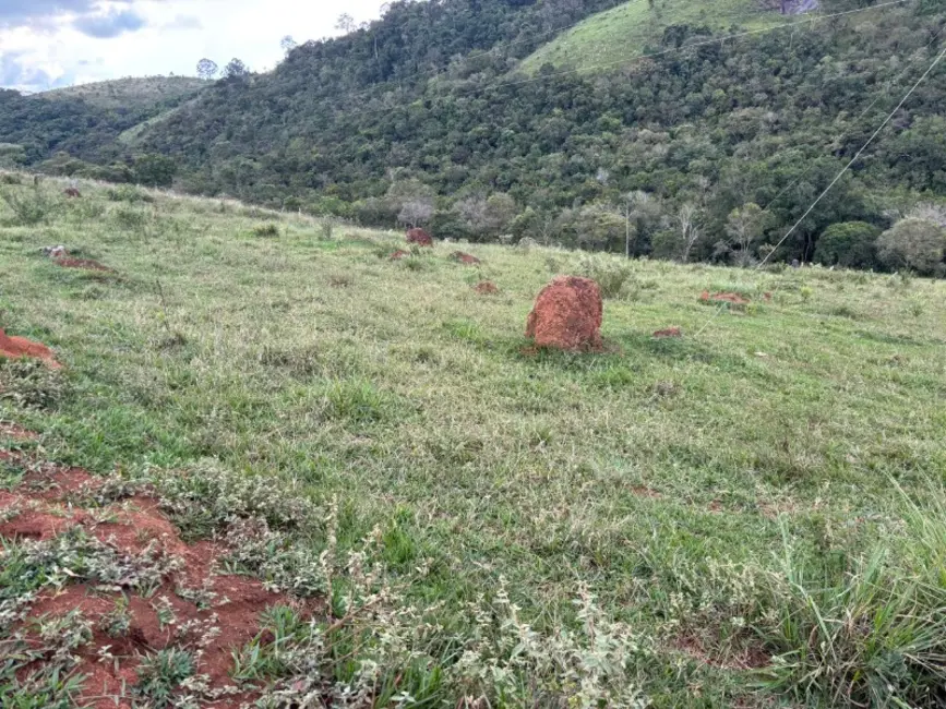 Terreno / Lote à venda, 300000m2 em Desterro De Entre Rios - MG - imagem 7 Foto 7 de Terreno / Lote à venda, 300000m2 em Desterro De Entre Rios - MG