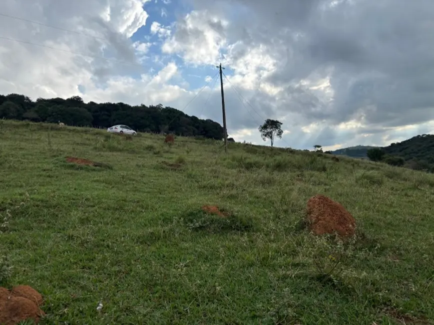 Terreno / Lote à venda, 300000m2 em Desterro De Entre Rios - MG - imagem 6 Foto 6 de Terreno / Lote à venda, 300000m2 em Desterro De Entre Rios - MG