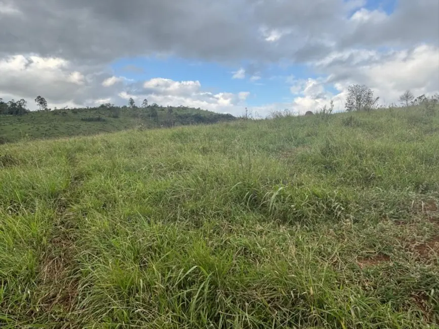 Terreno / Lote à venda, 300000m2 em Desterro De Entre Rios - MG - imagem 3 Foto 3 de Terreno / Lote à venda, 300000m2 em Desterro De Entre Rios - MG