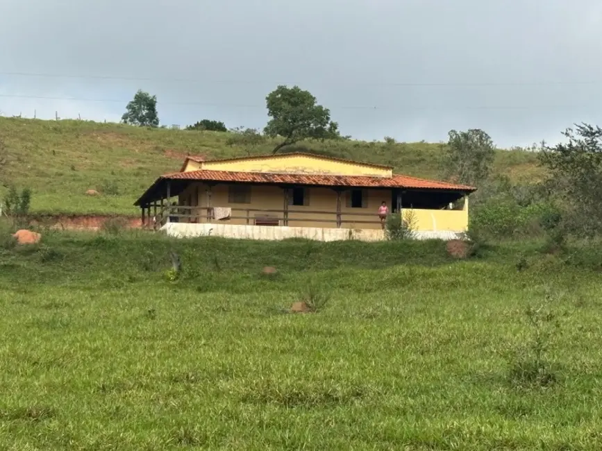 Foto 1 de Sítio / Rancho à venda em Entre Rios De Minas - MG