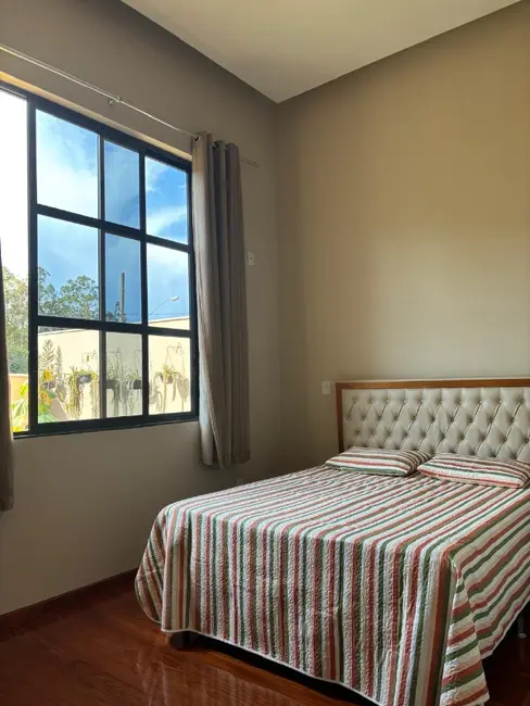 Foto 9 de Casa com 2 quartos à venda, 190m2 em Entre Rios De Minas - MG