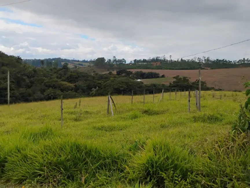 Foto 8 de Sítio / Rancho à venda em Sao Bras Do Suacui - MG
