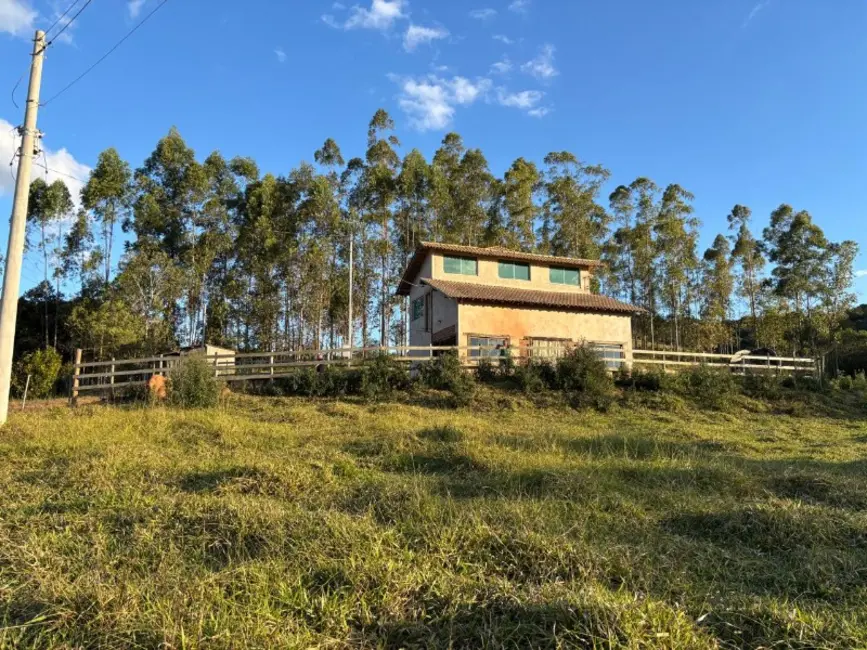 Foto 1 de Sítio / Rancho à venda em Entre Rios De Minas - MG