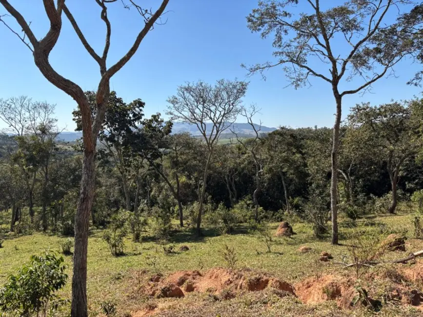 Foto 4 de Terreno / Lote à venda, 100000m2 em Entre Rios De Minas - MG
