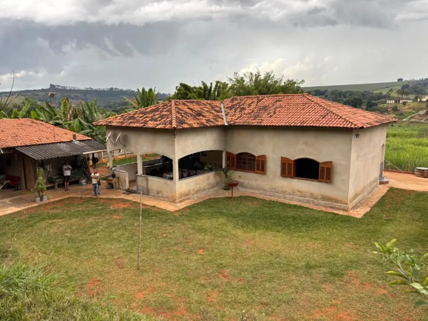 Foto 5 de Chácara à venda em Entre Rios De Minas - MG