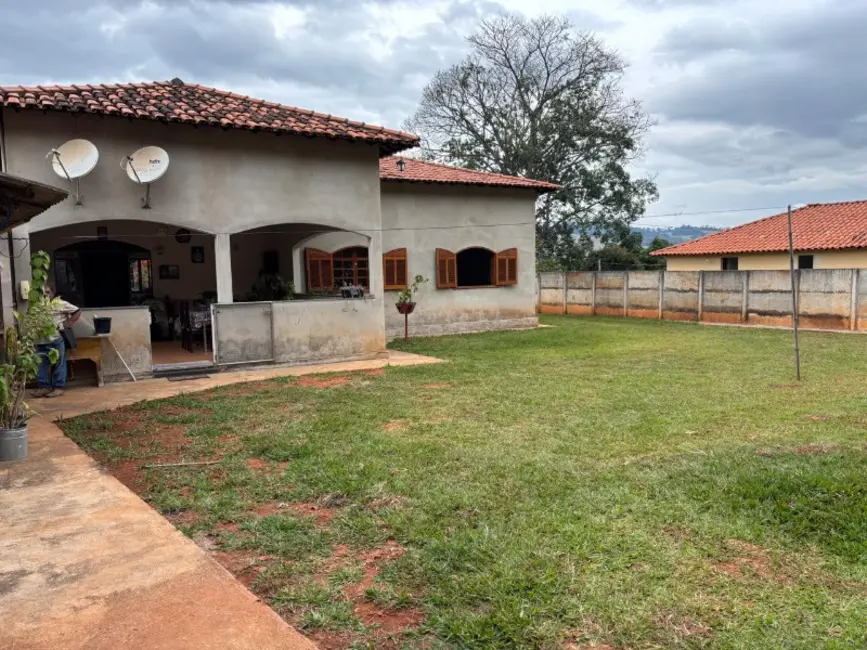 Foto 4 de Chácara à venda em Entre Rios De Minas - MG