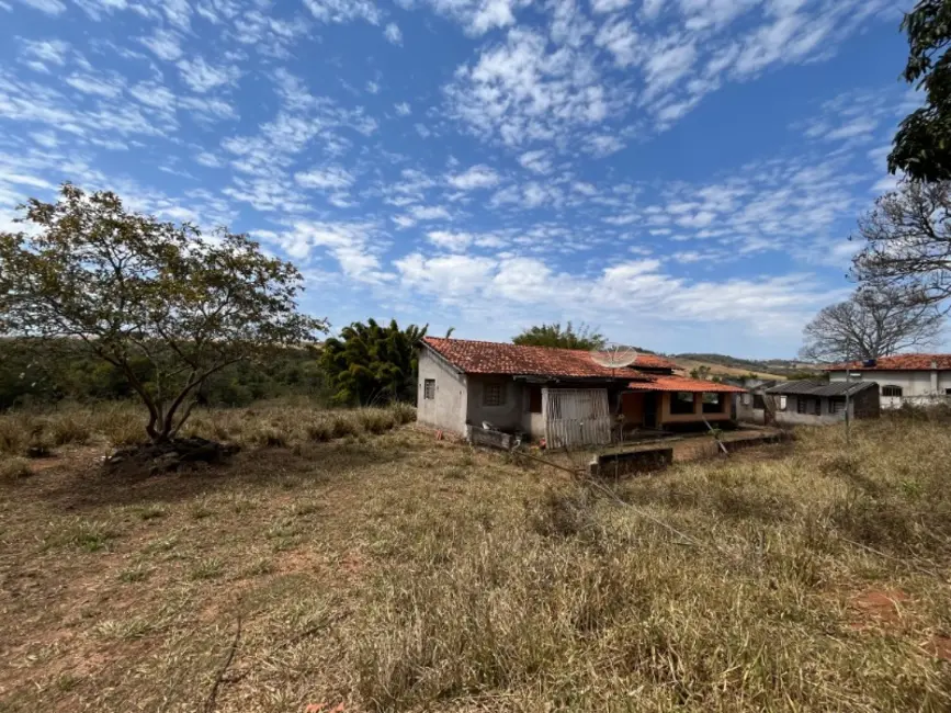 Foto 3 de Chácara à venda em Entre Rios De Minas - MG