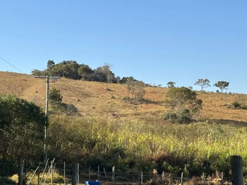 Terreno / Lote à venda, 180000m2 em Desterro De Entre Rios - MG - imagem 9 Foto 9 de Terreno / Lote à venda, 180000m2 em Desterro De Entre Rios - MG