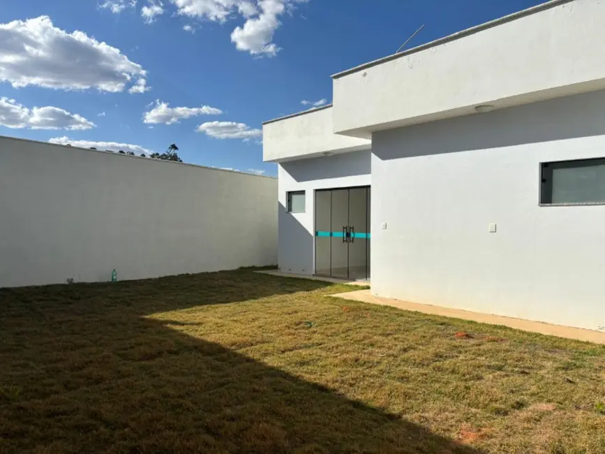 Foto 3 de Casa com 2 quartos à venda, 160m2 em Entre Rios De Minas - MG