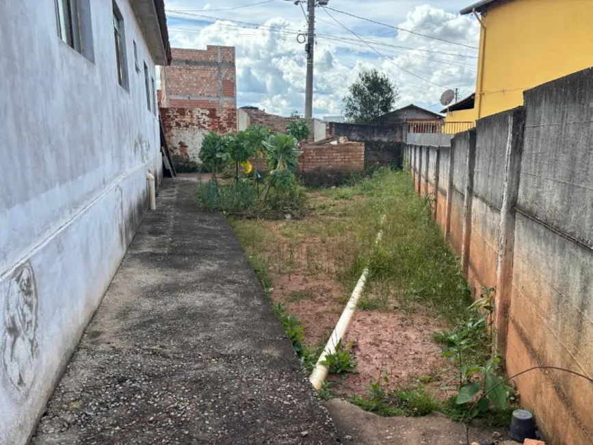 Foto 3 de Casa com 3 quartos à venda, 60m2 em Entre Rios De Minas - MG