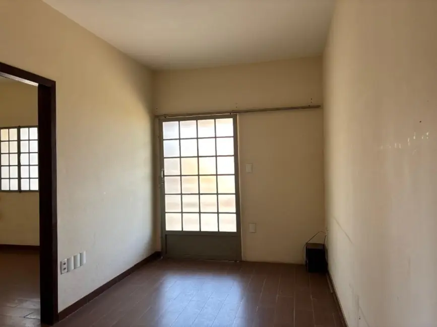 Foto 4 de Casa com 3 quartos para alugar, 90m2 em Entre Rios De Minas - MG