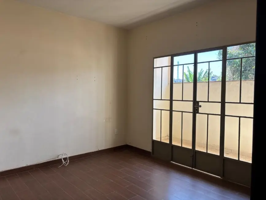 Foto 7 de Casa com 3 quartos para alugar, 90m2 em Entre Rios De Minas - MG
