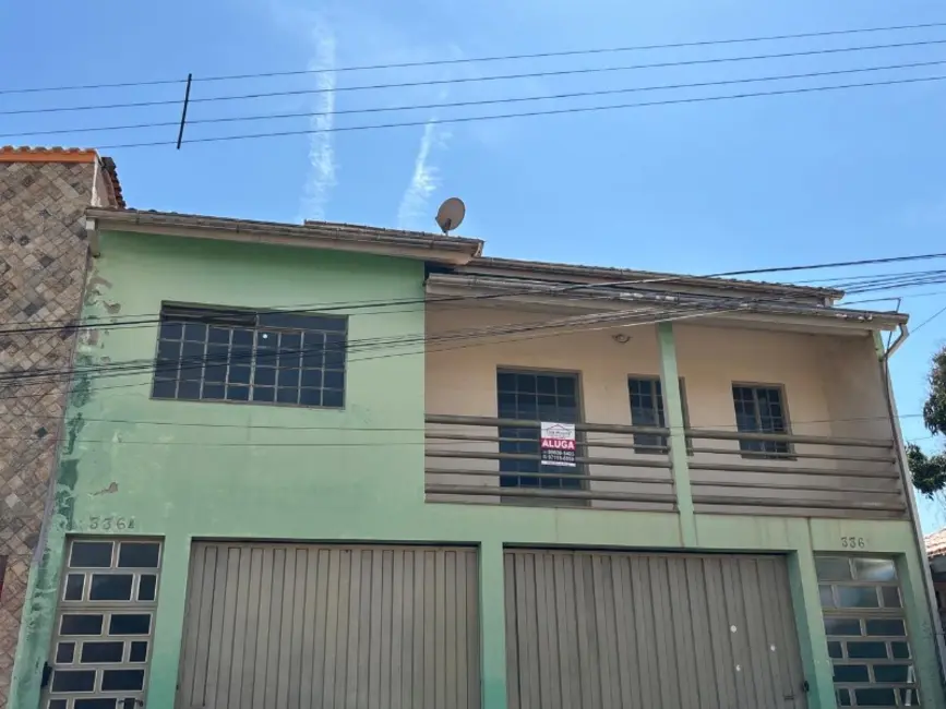 Foto 1 de Casa com 3 quartos para alugar, 90m2 em Entre Rios De Minas - MG