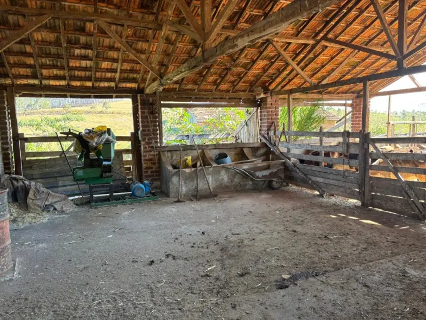 Terreno / Lote à venda, 270000m2 em Desterro De Entre Rios - MG - imagem 6 Foto 6 de Terreno / Lote à venda, 270000m2 em Desterro De Entre Rios - MG