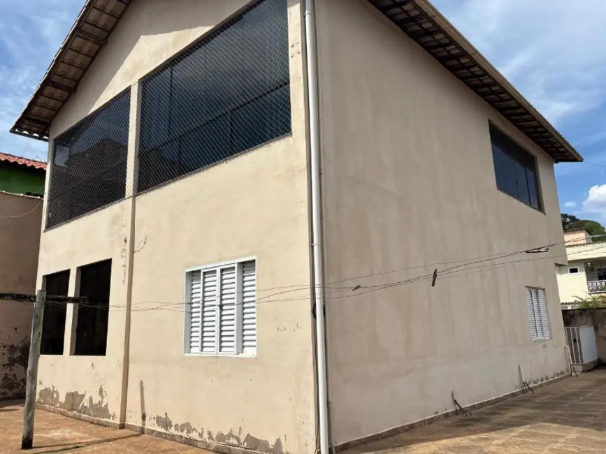 Foto 3 de Casa com 2 quartos à venda, 364m2 em Entre Rios De Minas - MG