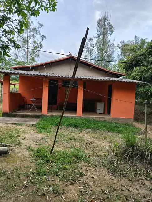 Foto 2 de Chácara à venda em Entre Rios De Minas - MG