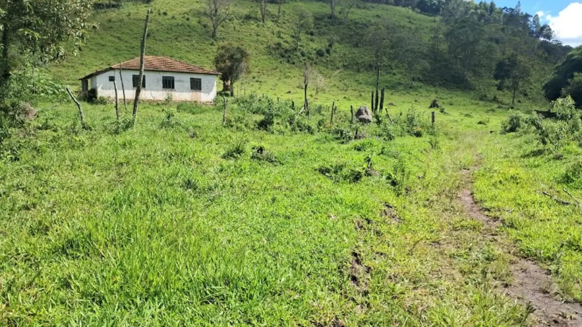 Foto 1 de Sítio / Rancho à venda em Desterro De Entre Rios - MG