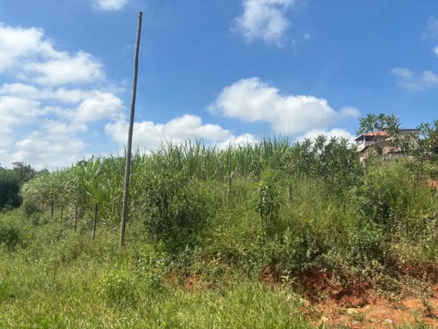 Foto 2 de Terreno / Lote à venda, 693m2 em Entre Rios De Minas - MG
