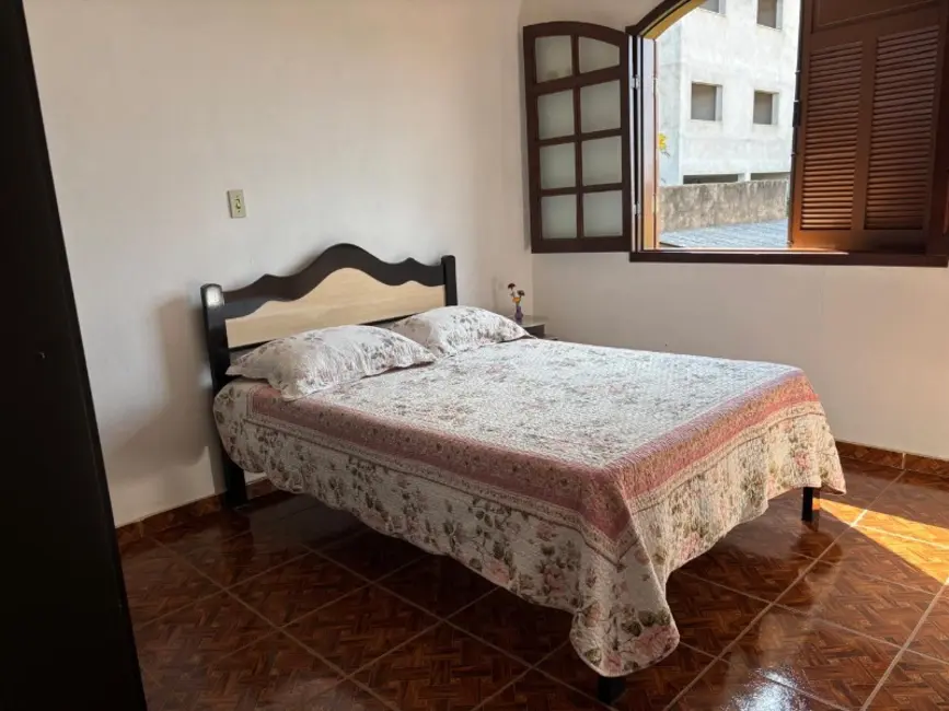 Foto 8 de Casa com 4 quartos à venda, 291m2 em Entre Rios De Minas - MG