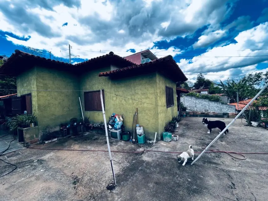 Foto 3 de Casa com 3 quartos à venda, 100m2 em Desterro De Entre Rios - MG