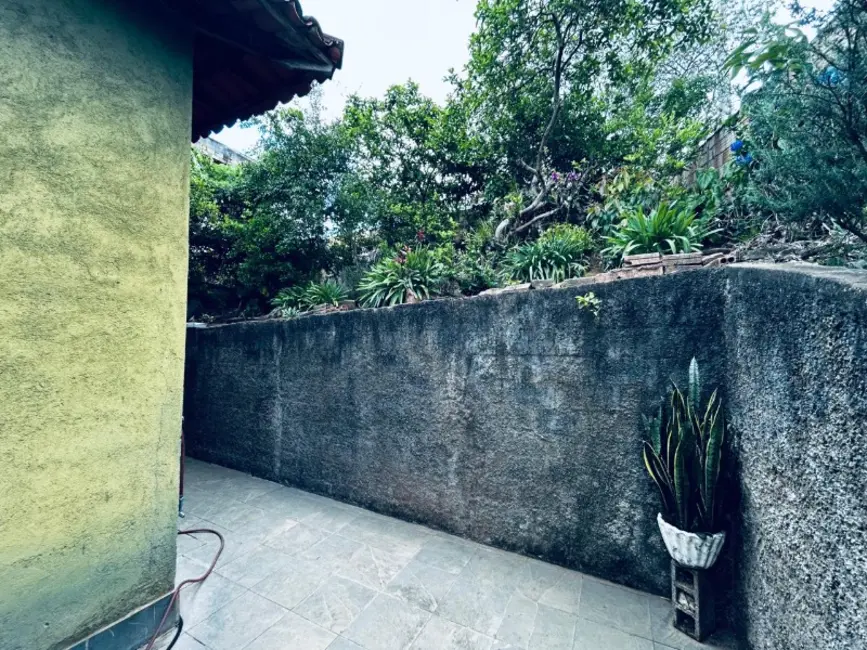 Foto 5 de Casa com 3 quartos à venda, 100m2 em Desterro De Entre Rios - MG