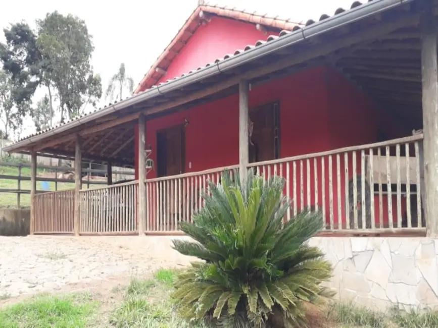 Foto 1 de Chácara à venda em Entre Rios De Minas - MG