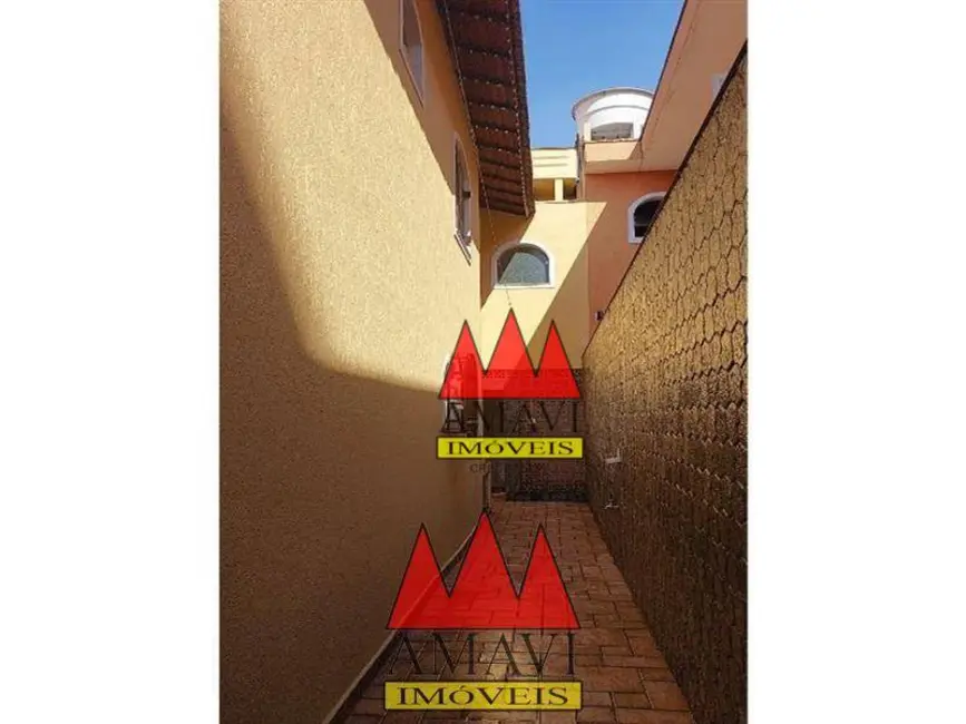 Sobrado com 3 quartos à venda e para alugar, 165m2 em Vila Mazzei, São Paulo - SP - imagem 6 Foto 6 de Sobrado com 3 quartos à venda e para alugar, 165m2 em Vila Mazzei, São Paulo - SP