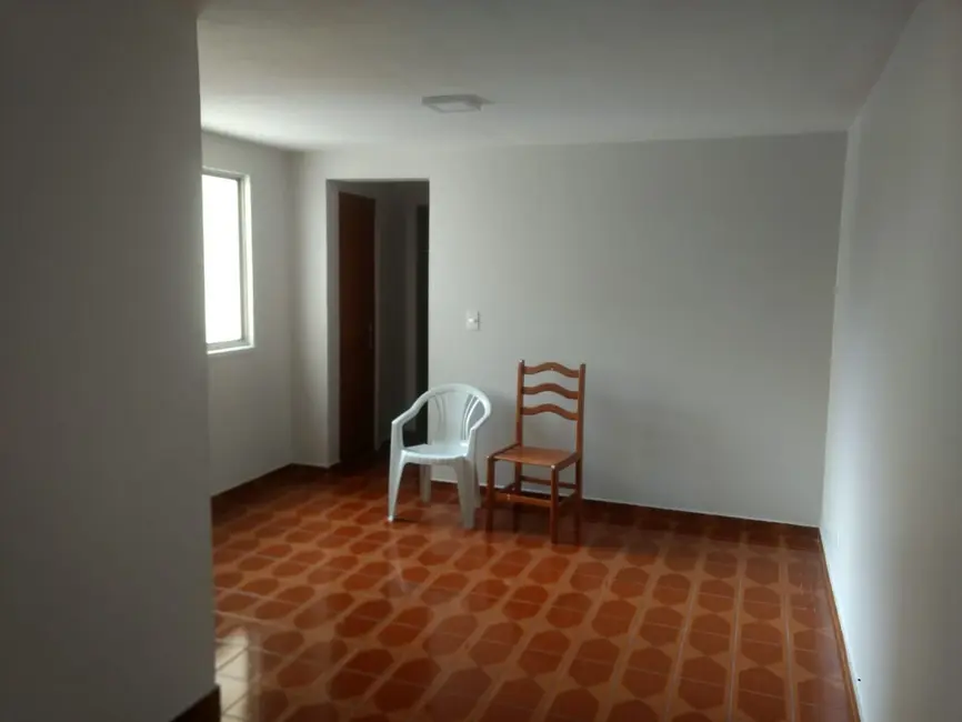 Foto 2 de Apartamento com 2 quartos para alugar, 50m2 em Vila Nova Cachoeirinha, São Paulo - SP