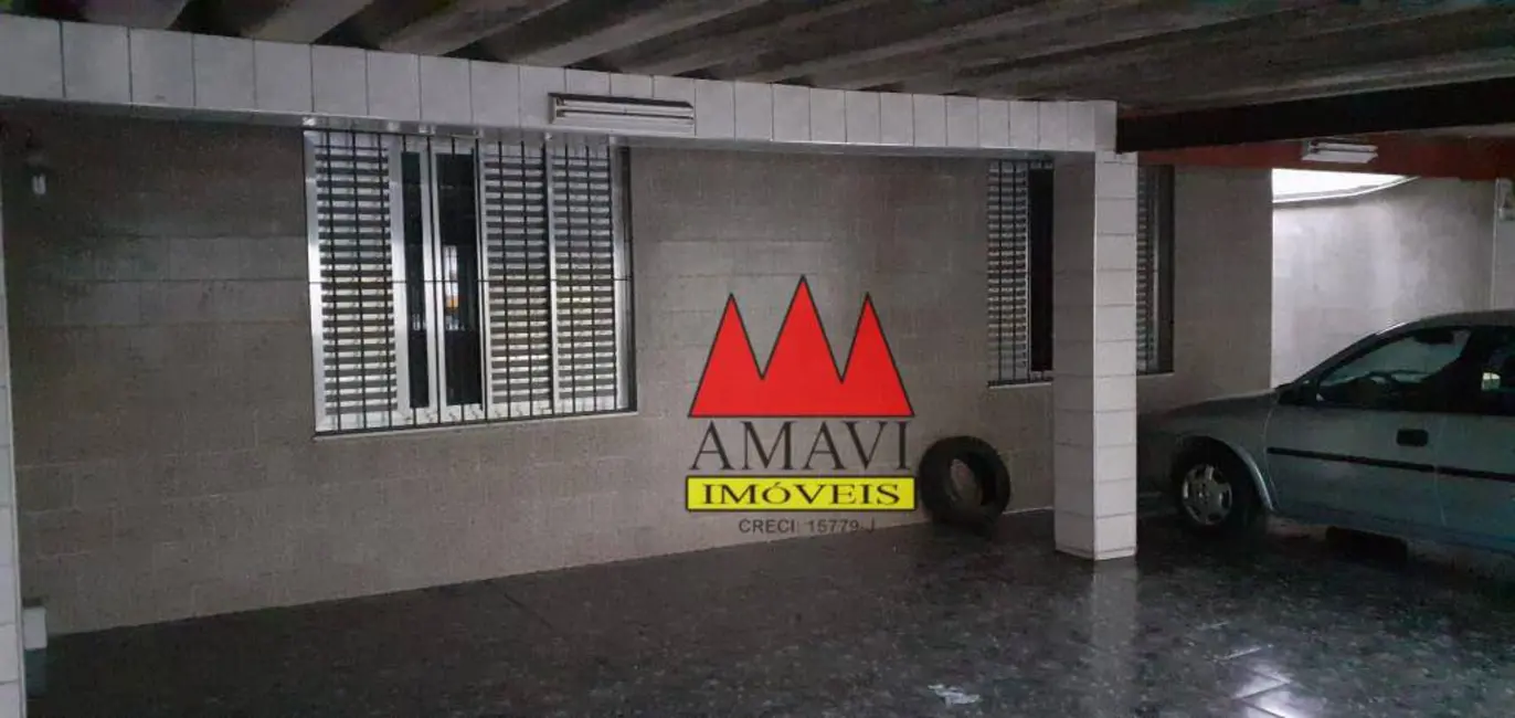 Foto 2 de Casa com 3 quartos à venda, 300m2 em Vila Dionisia, São Paulo - SP