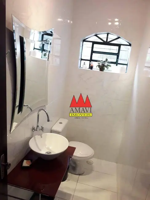 Foto 9 de Sobrado com 3 quartos à venda, 212m2 em Vila Irmãos Arnoni, São Paulo - SP