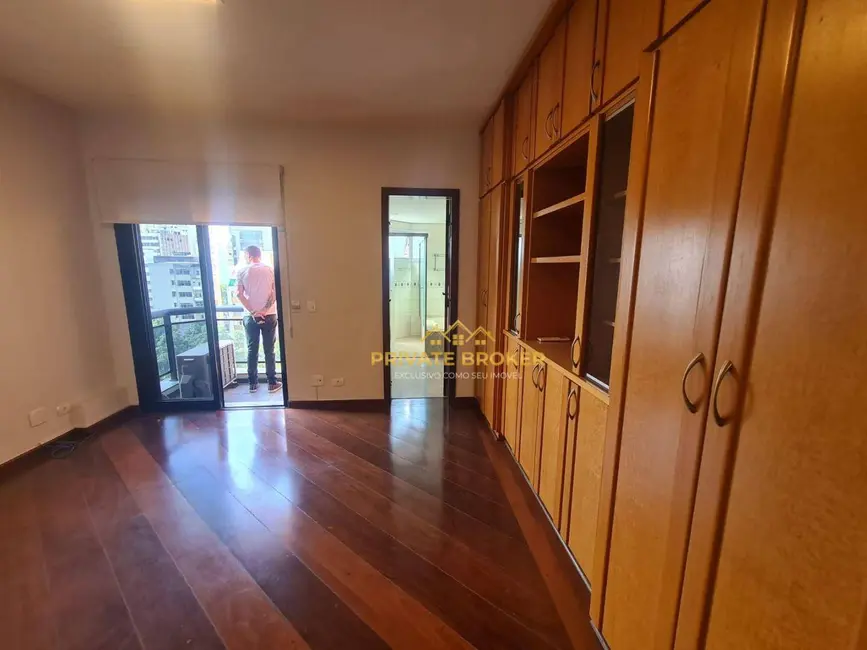 Foto 6 de Apartamento com 3 quartos à venda, 394m2 em Higienópolis, São Paulo - SP