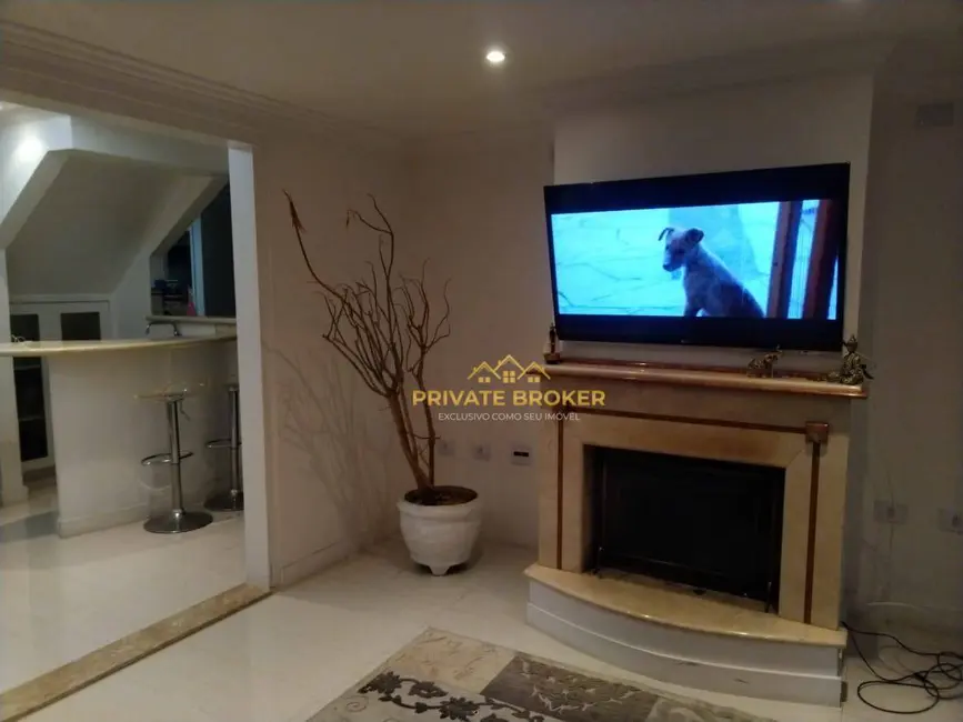 Casa de Condomínio com 4 quartos à venda e para alugar, 360m2 em Santana De Parnaiba - SP - imagem 6 Foto 6 de Casa de Condomínio com 4 quartos à venda e para alugar, 360m2 em Santana De Parnaiba - SP