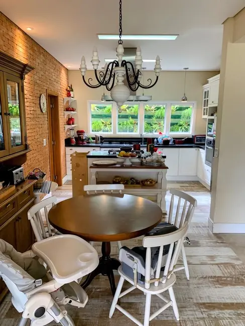 Foto 4 de Casa de Condomínio com 3 quartos à venda, 500m2 em Colinas da Anhangüera, Santana De Parnaiba - SP