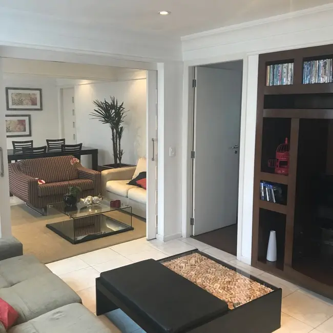 Apartamento com 3 quartos à venda, 180m2 em Campo Belo, São Paulo - SP - imagem 1 Foto 1 de Apartamento com 3 quartos à venda, 180m2 em Campo Belo, São Paulo - SP