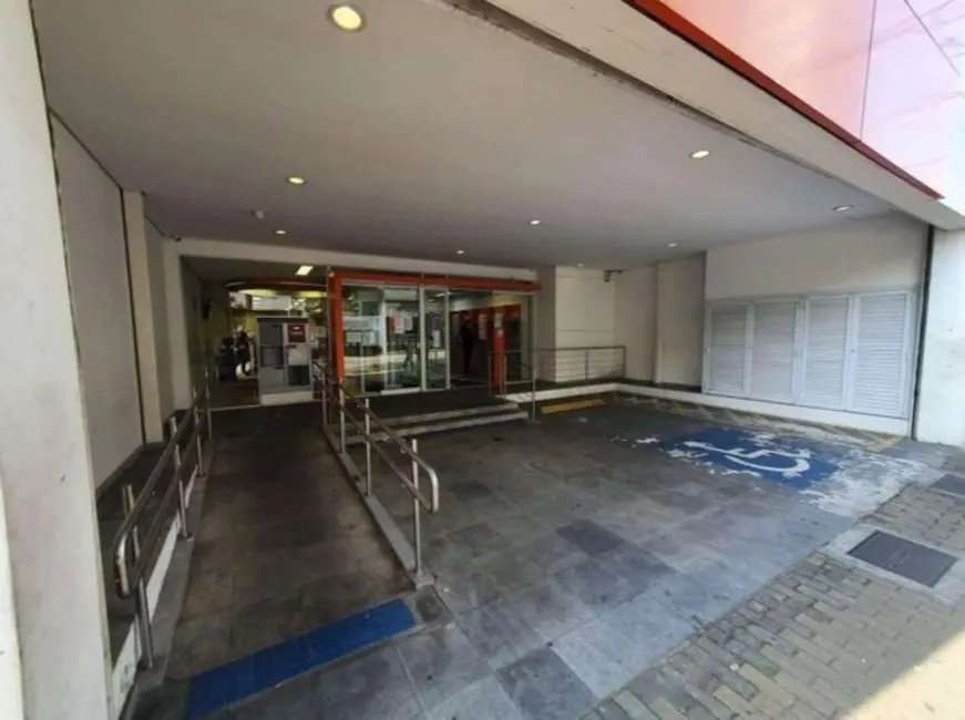 Sala Comercial para alugar, 500m2 em São Paulo - SP - imagem 3 Foto 3 de Sala Comercial para alugar, 500m2 em São Paulo - SP